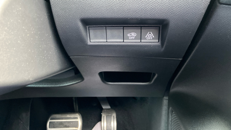 Peugeot 208 1.2 PureTech 100 GT 5dr EAT8 Petrol Hatchback